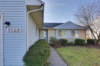 Building Photo - 3003 Valerie Dr