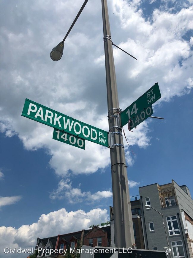 Foto del edificio - 3 br, 3 bath House - 1412 Parkwood Place, NW
