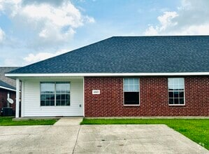 Building Photo - 4955 E Vintage Ln