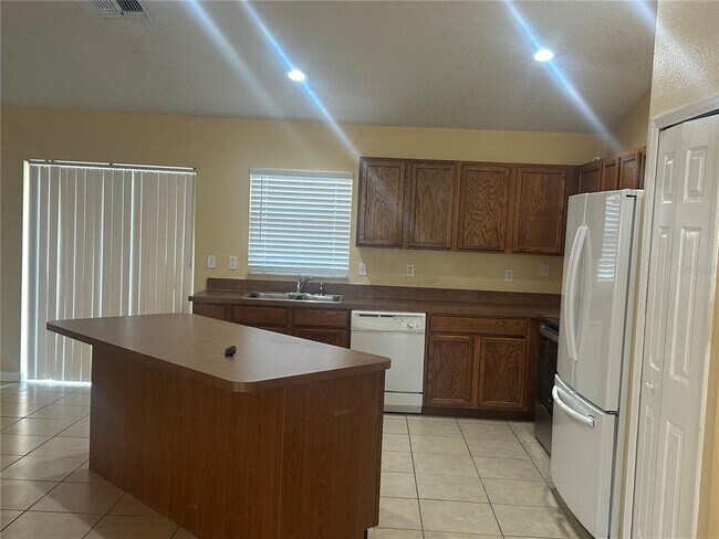 Foto del edificio - 1105 Hill Mount Dr