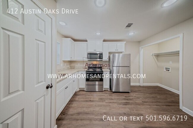 Foto del edificio - 412 Austin Oaks Dr