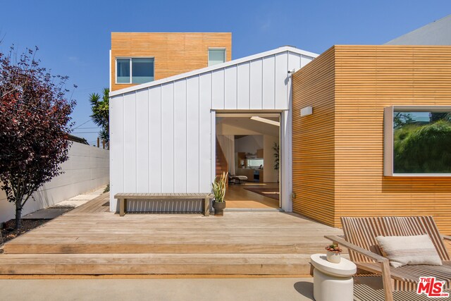 Foto del edificio - 2408 Clement Ave