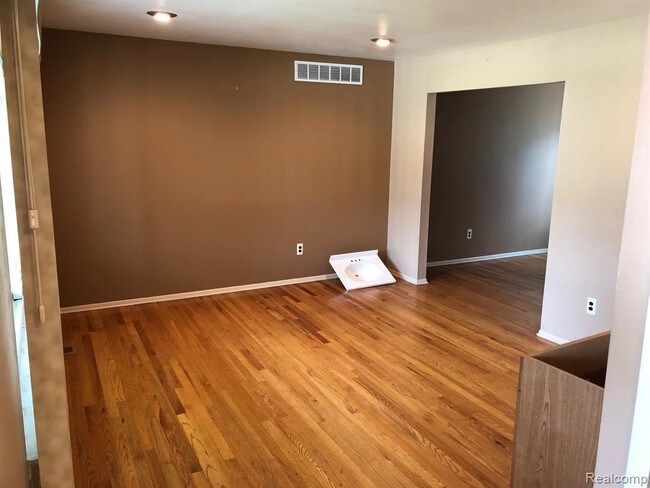 Foto del edificio - 36616 Waltham Dr