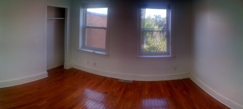 Building Photo - 430 N 39th St