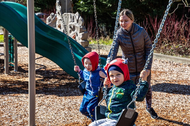 Check out the numerous parks near East Fife and enjoy some quality time with your kiddos.