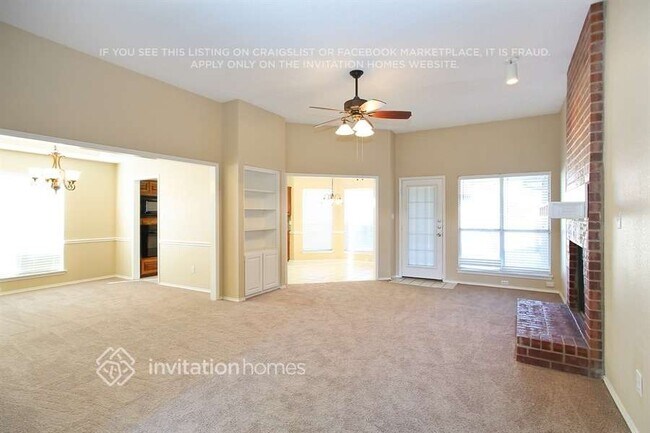 Building Photo - 1427 New Haven Dr