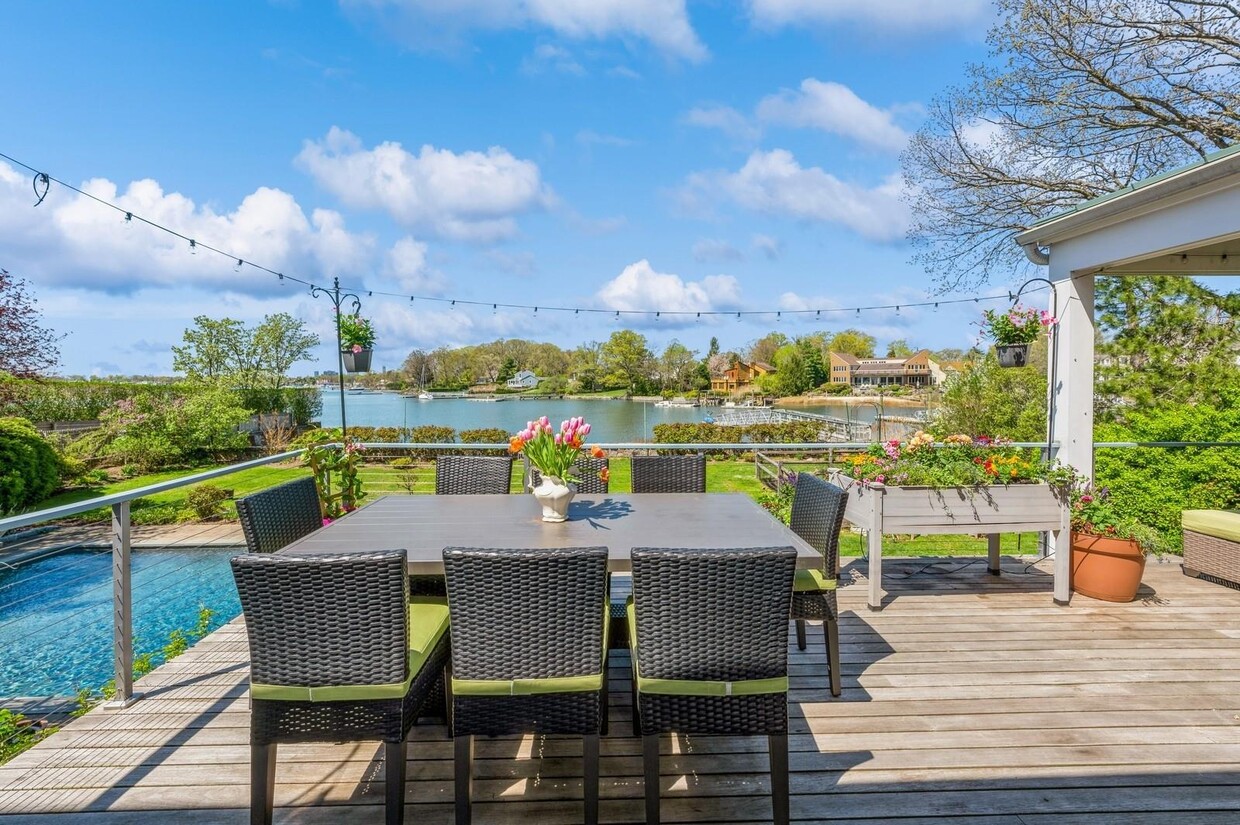 Foto principal - 810 Pirates Cove