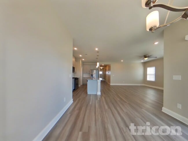 Building Photo - 1209 Dutch peak