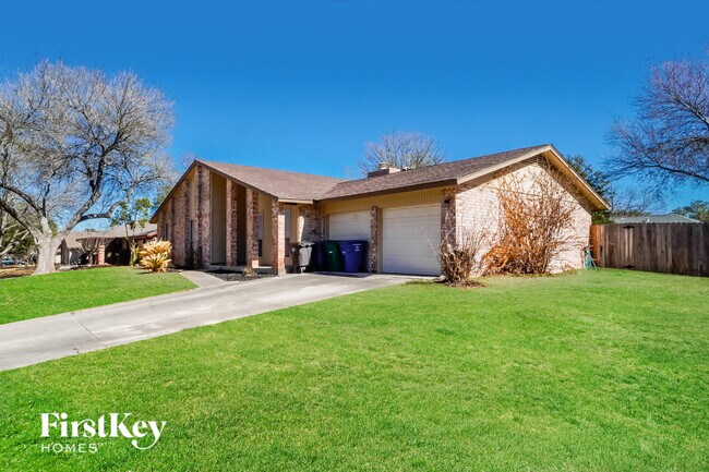 Foto del edificio - 1702 Jay Schellman St