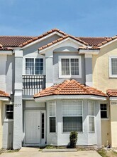 Building Photo - 1207 S Beach Cir