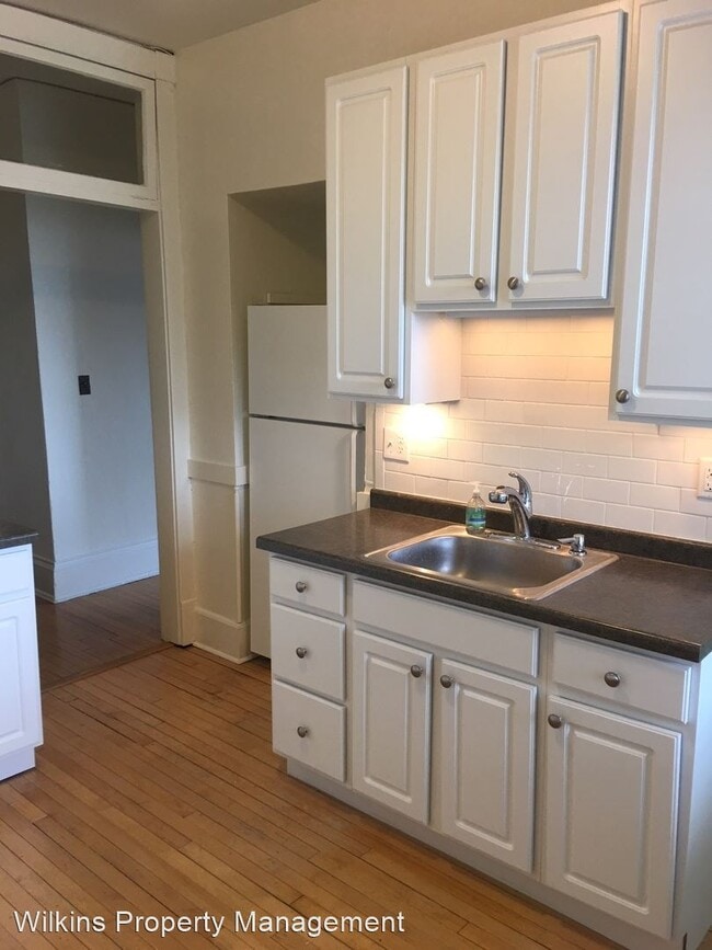 2521 N Downer Ave, Milwaukee, WI 53211 Room for Rent in Milwaukee, WI