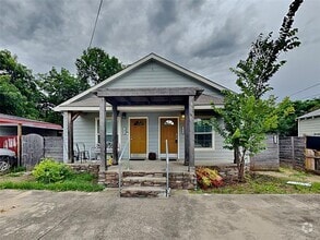 Building Photo - 1414 Record Crossing Rd