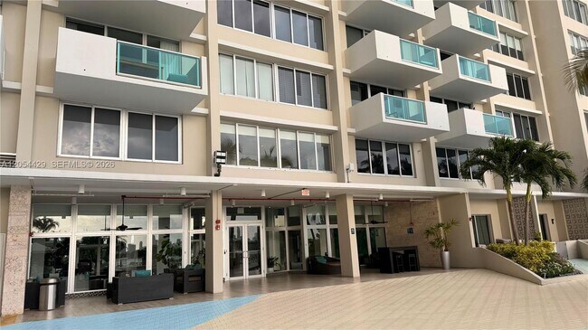 Foto del edificio - 1200 West Ave
