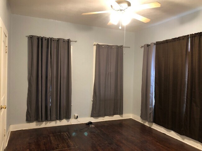 Foto del edificio - Highland Park 2/1 Home Ready for Move-In