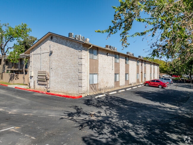 La unidad exterior - Dakota San Antonio