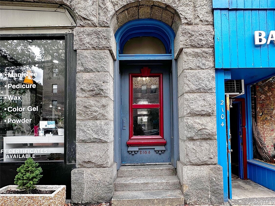 Foto principal - 2104 Boston Post Rd