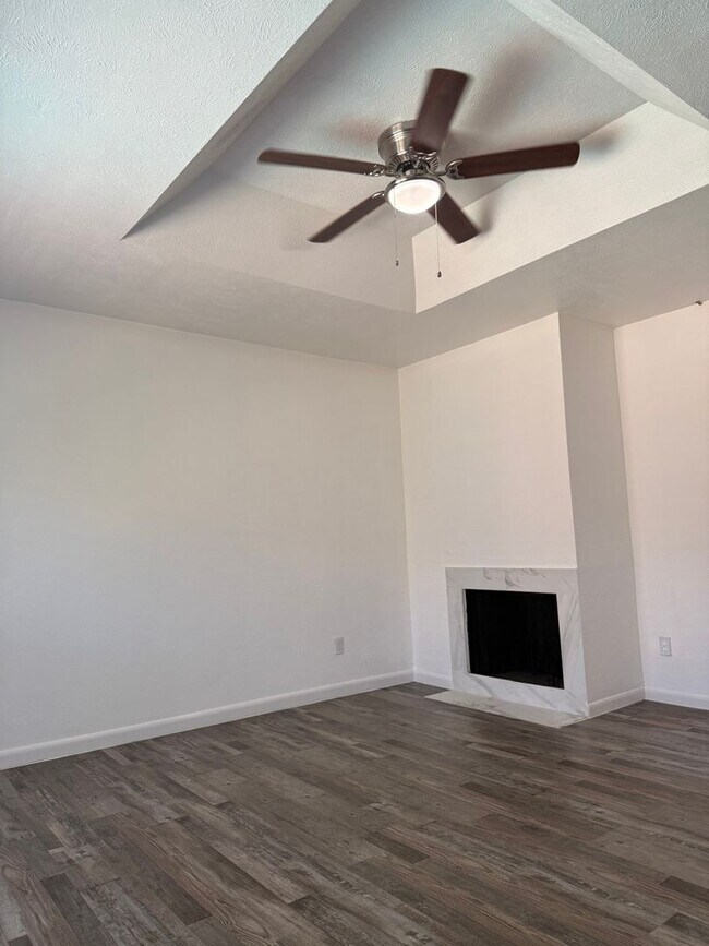 Foto del edificio - 4317 Hartford St