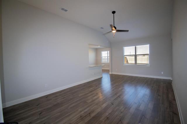 Foto del edificio - 910 Emerson Dr