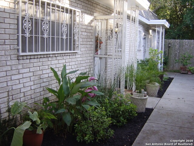 Foto del edificio - 1430 Nacogdoches Rd