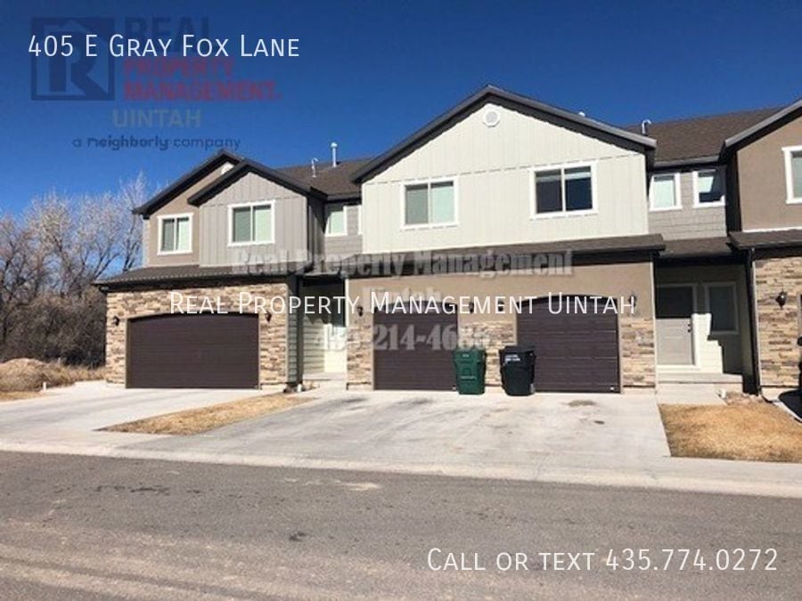 Primary Photo - 405 E Gray Fox Dr