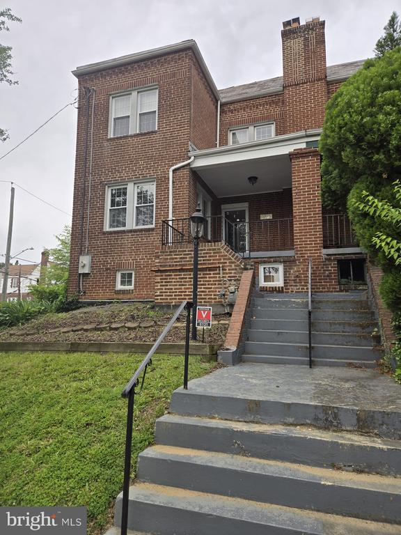Primary Photo - 6131 14th St NW