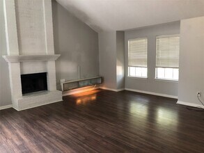 Building Photo - 38 Meadow Cove Dr