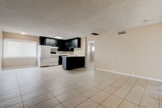 Building Photo - 698 Northrop Ave