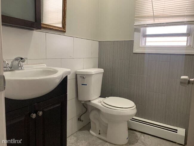 Foto del edificio - 220 Seaview Ave