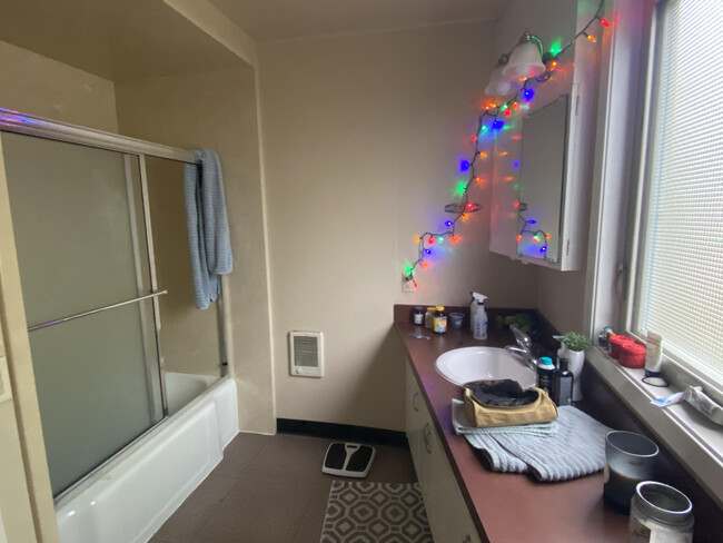 Foto del edificio - 1754 Patterson St