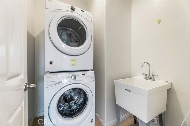 Foto del edificio - 790 Plum Ln