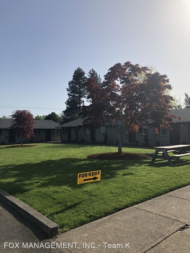 Primary Photo - 3525 SW 122nd Ave