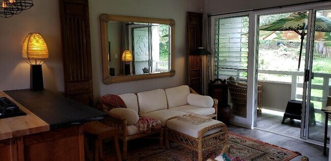 Foto del edificio - 24 Pukihae St