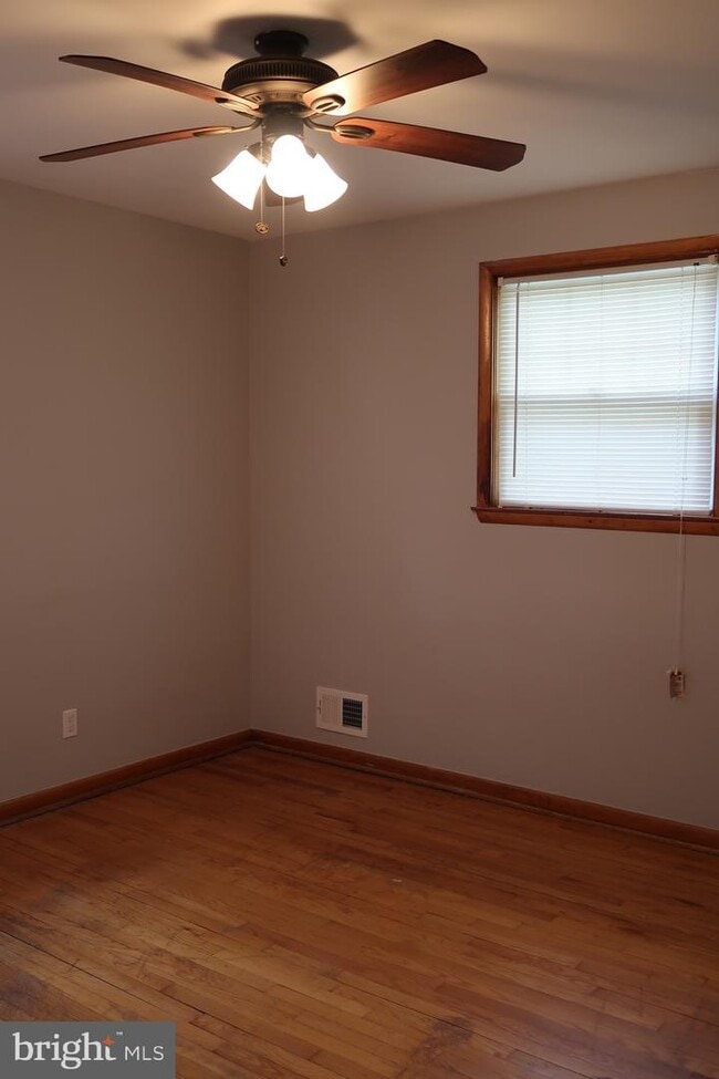 Building Photo - 3815 White Ave