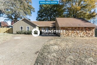 Building Photo - 4454 Westbury Dr