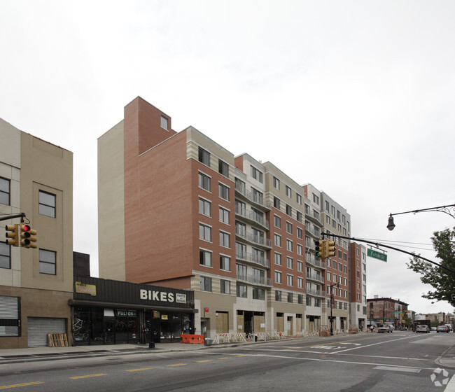 Building Photo - The Bradford in Bedford Stuyvesant