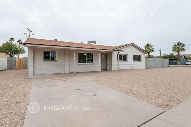 Building Photo - 7801 E Loma Land Dr