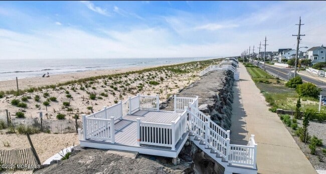 Foto del edificio - 150 Ocean Ave