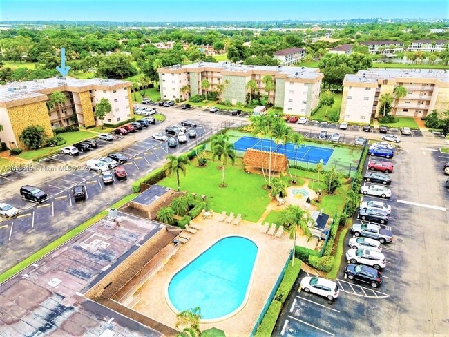 Foto del edificio - 8101 SW 24th Ct