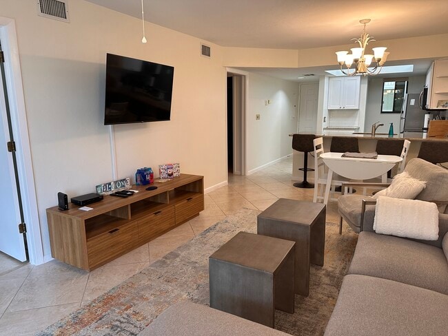 Foto del edificio - 3631 Wild Pines Dr