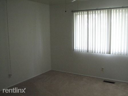 Foto del edificio - 3655 Kenbrooke Ct