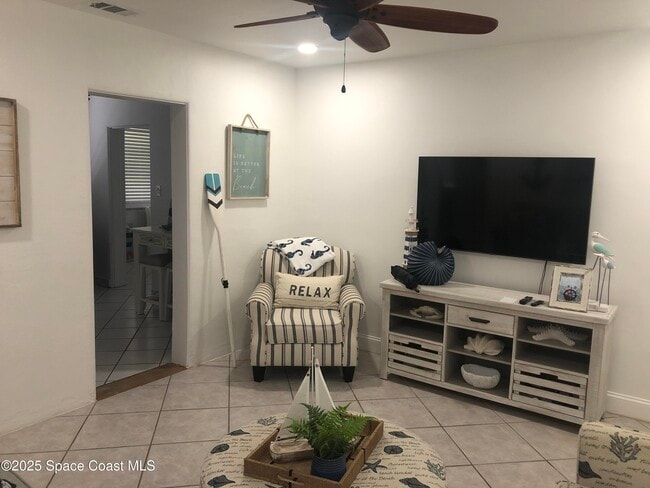 Foto del edificio - 325 Bellaire Dr