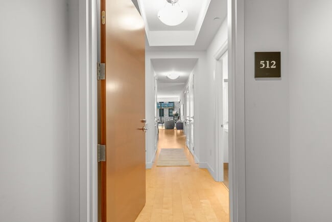 Foto del edificio - 1920 4th Ave