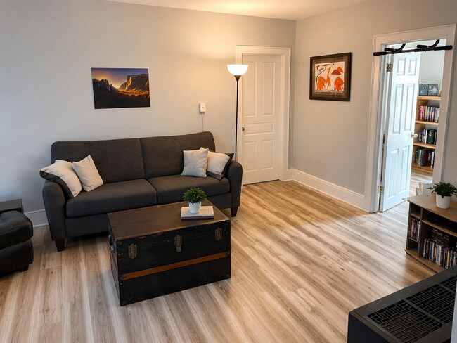 Foto del edificio - 946 Sigsbee St SE