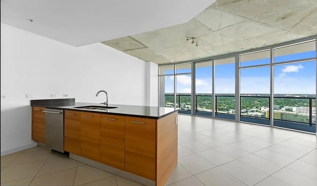 Foto del edificio - 3301 NE 1st Ave