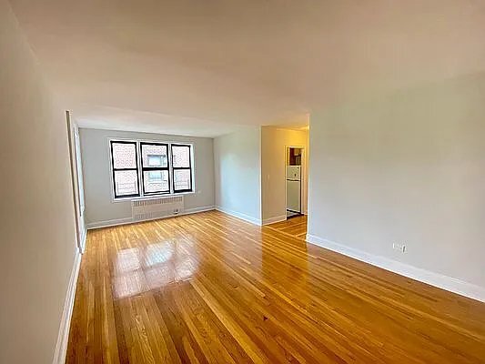 Foto del edificio - 3640 Johnson Ave