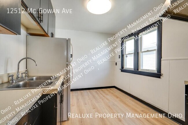 Foto del edificio - 12512 Mc Gowan Ave