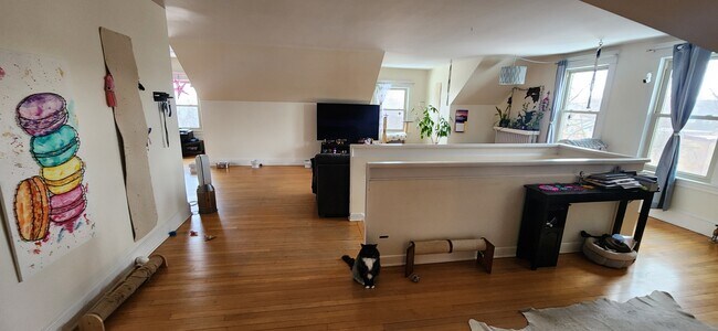 Foto del edificio - 1900 Colfax Ave S