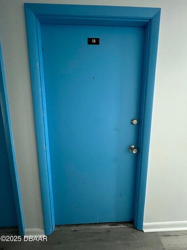 Foto del edificio - 1850 S Park Ave