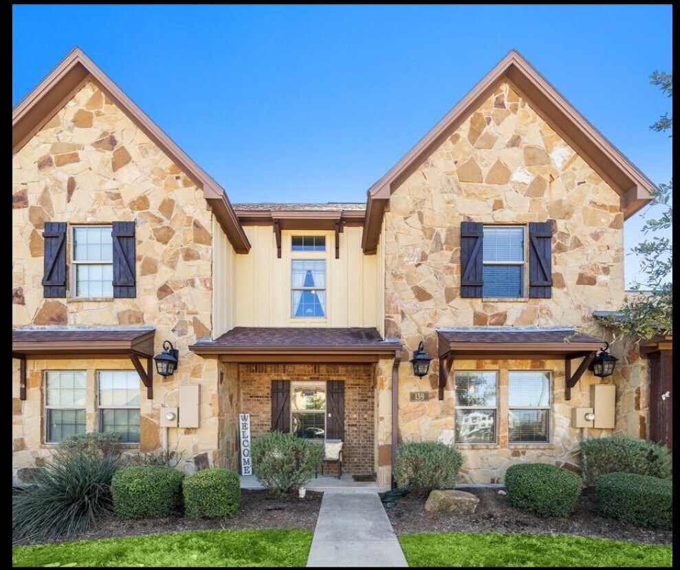 Primary Photo - 139 Kimber Ln