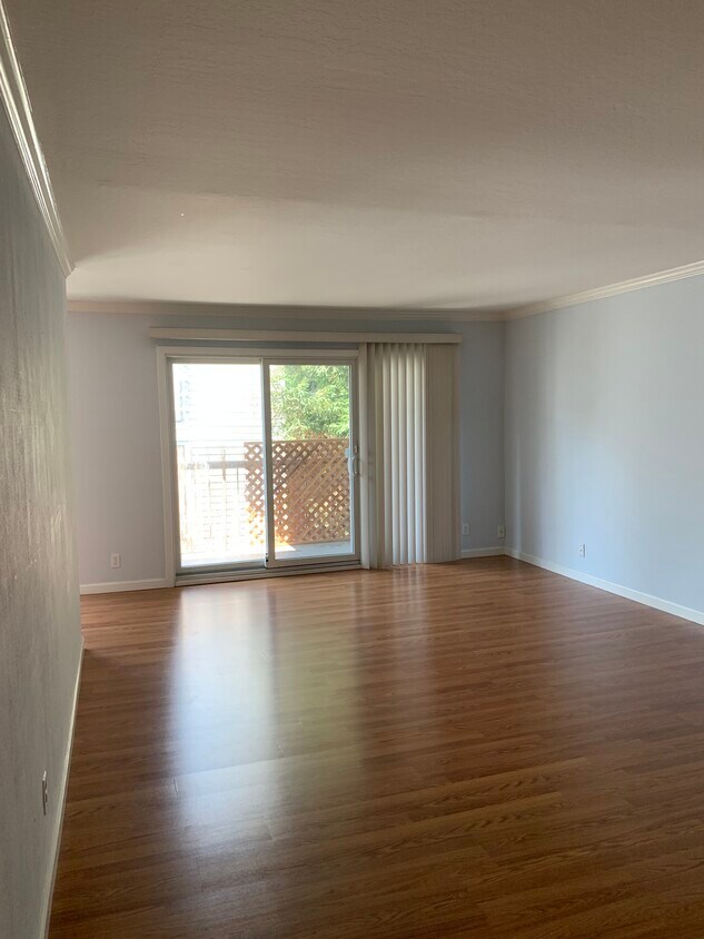 385 Jayne Ave Unit 312, Oakland, CA 94610 Condo for Rent in Oakland